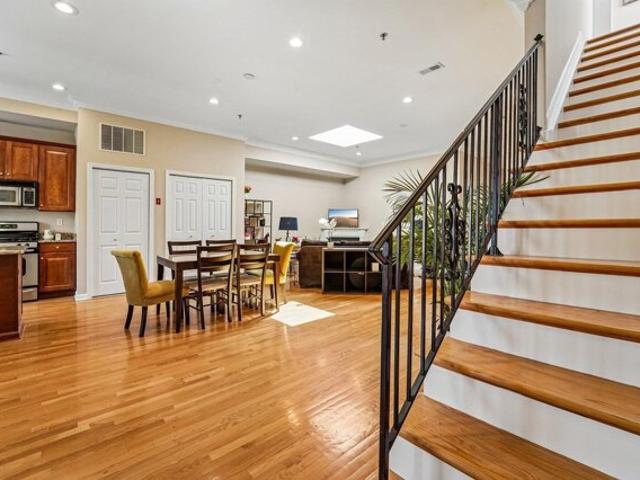 Condo for sale in Hudson, New Jersey