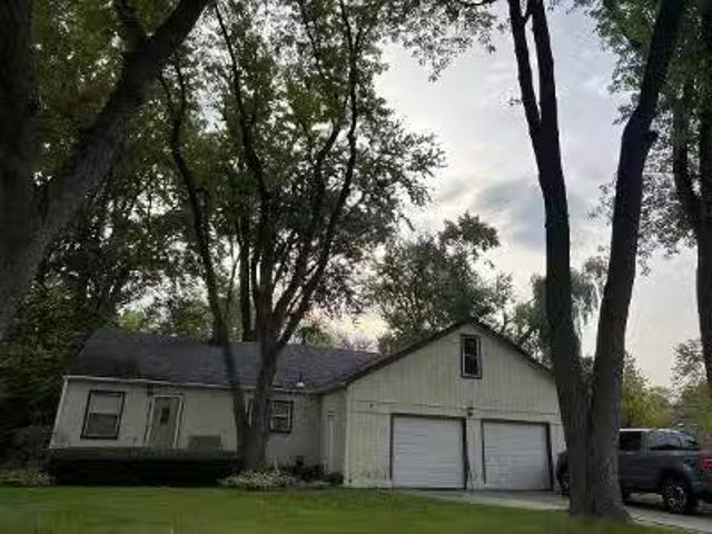 House for sale in Farmington