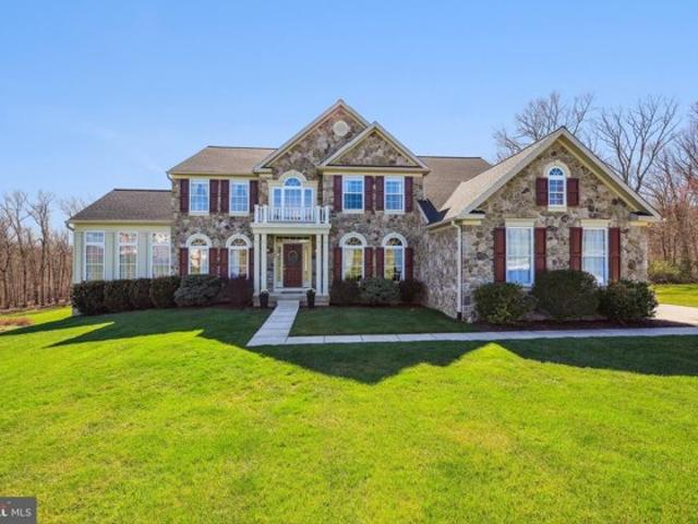 House for sale in Freeland