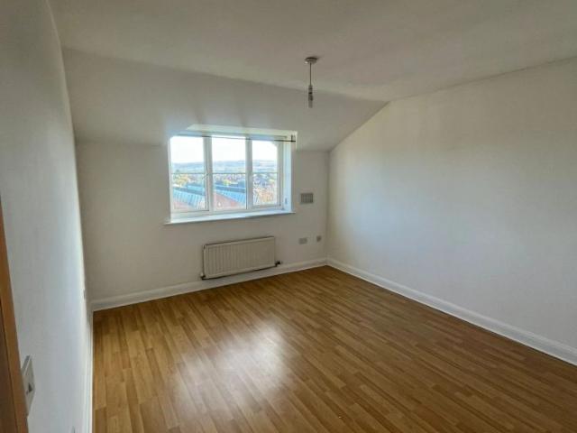 Apartment for rent in Syke, Burnedge