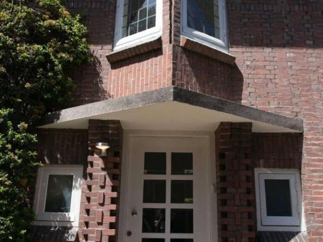 Appartement te huur in Stratum, Acht