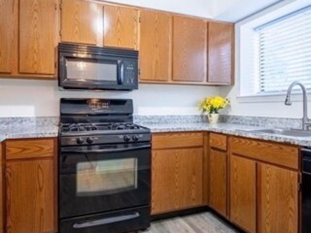 Condo for sale in Dayton, New Jersey
