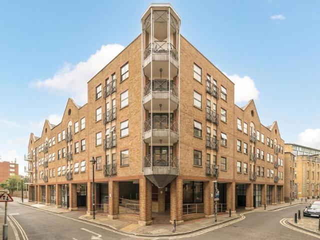 Apartment for rent in Butler's Wharf, Greater London