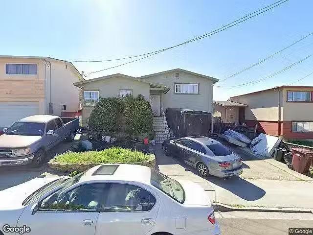 House for rent in Hayward