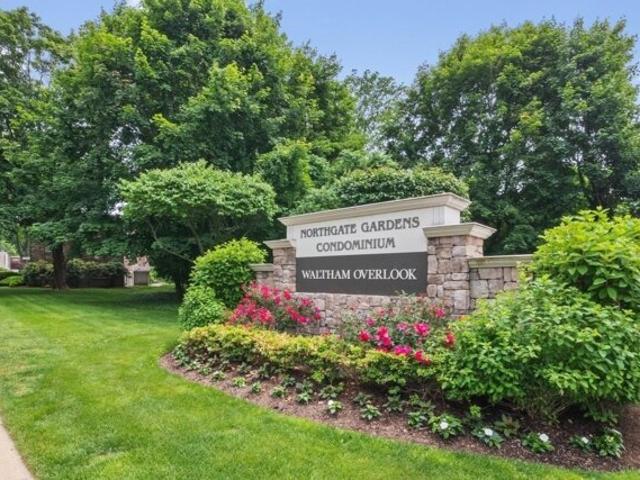 Condo for sale in Northgate Gardens, Waltham