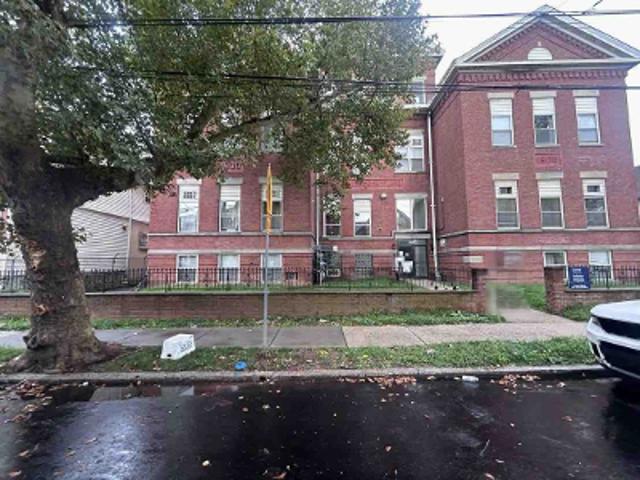 Condo for sale in Union Square, Elizabeth