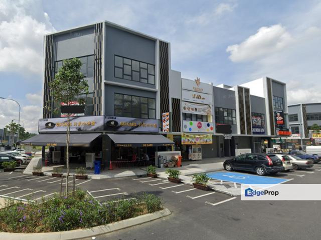 Shop for sale in Kajang, Langat