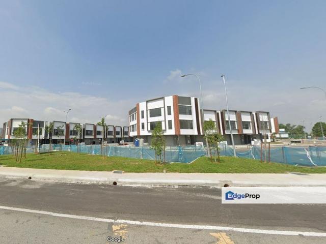 Shop for rent in Kajang, Langat