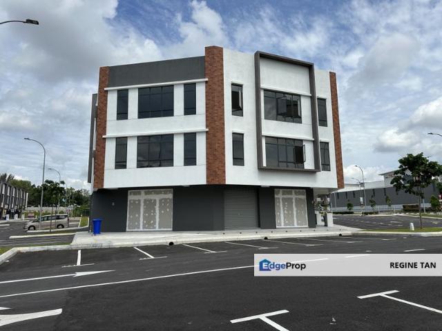 Shop for sale in Kajang, Langat