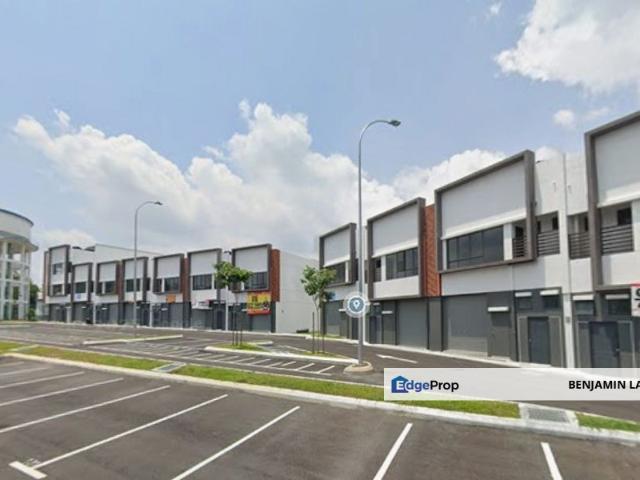 Shop for sale in Kajang, Langat