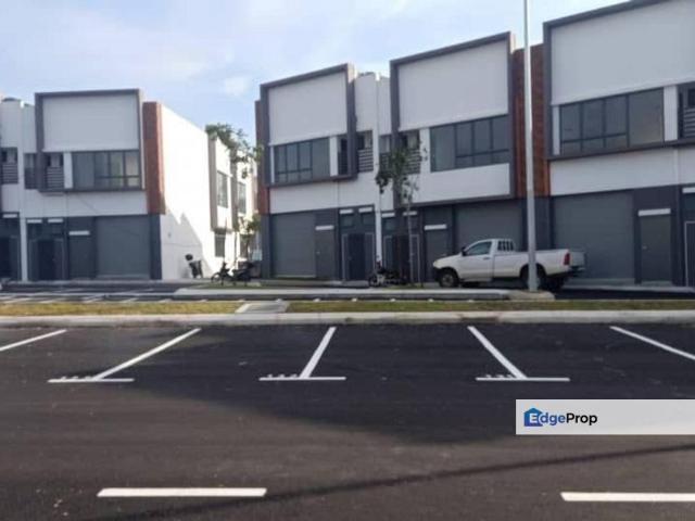 Shop for rent in Kajang, Langat