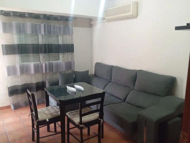 Apartamento en alquiler en Peñamefecit, Jaén