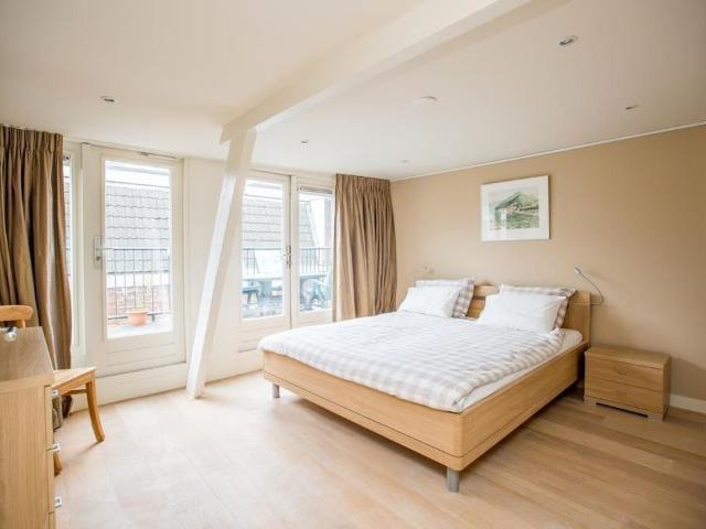 Appartement te huur in Museumkwartier, Zuid Holland