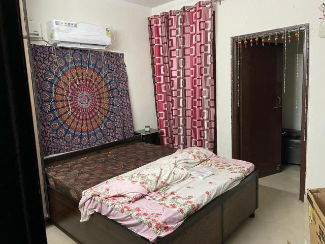 Flat for rent in Zirakpur, Punjab