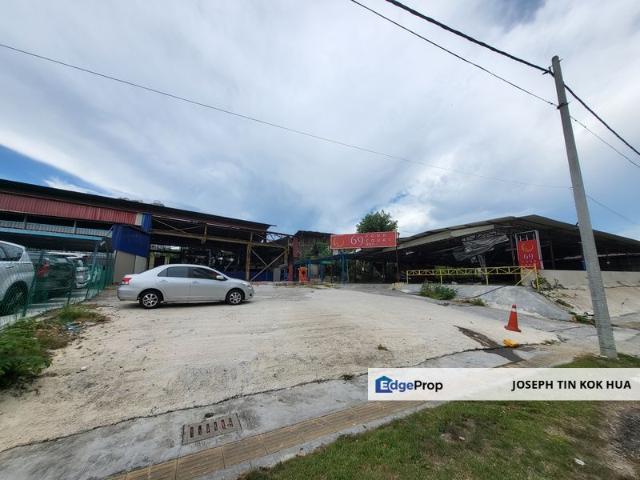 Shop for rent in Petaling, Country Heights Damansara