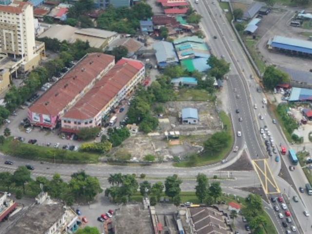 Shop for sale in Petaling, Country Heights Damansara
