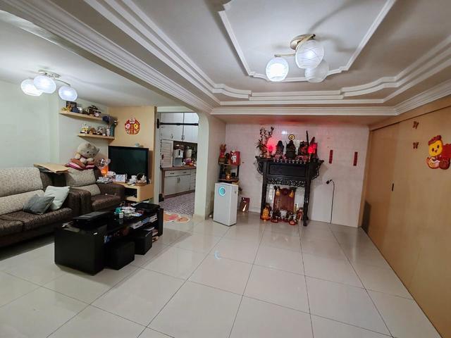 Terraced House for sale in Malaka