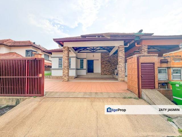 House for sale in Country Heights Damansara, Kuala Lumpur