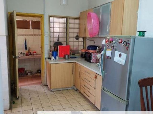 House for sale in Amanputra, Sepang