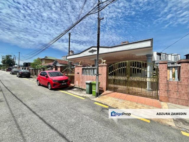 House for sale in Country Heights Damansara, Kuala Lumpur