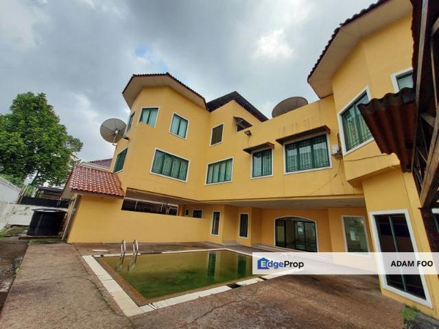 House for sale in Country Heights Damansara, Kuala Lumpur