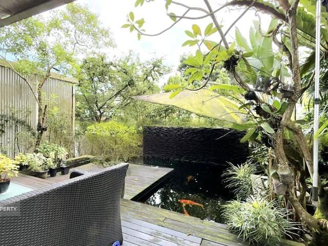 Apartment for sale in Upper Bukit Timah