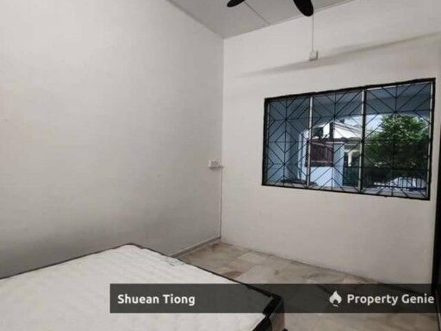 House for rent in Jalan Anggerik, Taman Johor Jaya, Johor Bahru