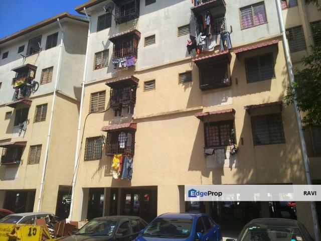 Flat for sale in Alam Impian, Selangor