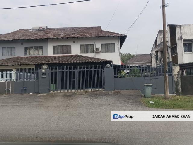 House for sale in Country Heights Damansara, Kuala Lumpur