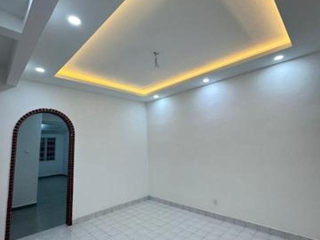 Terraced House for sale in Ulu Tiram, Johor