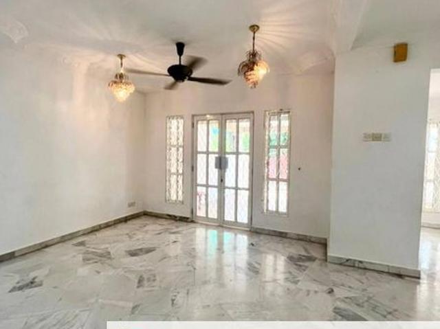 House for sale in Petaling, Subang Jaya