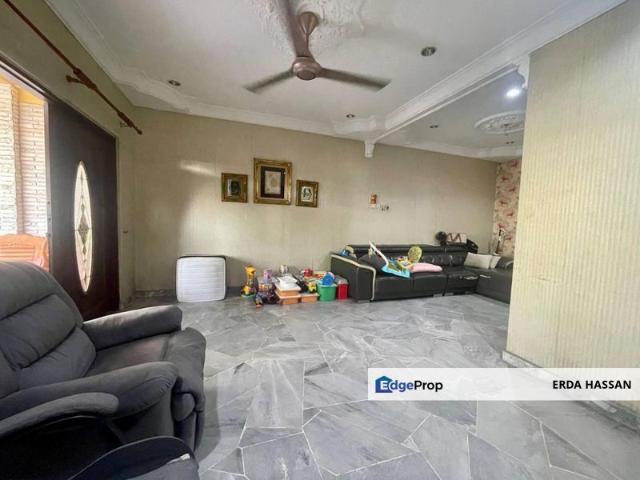 House for sale in Petaling, Subang Jaya