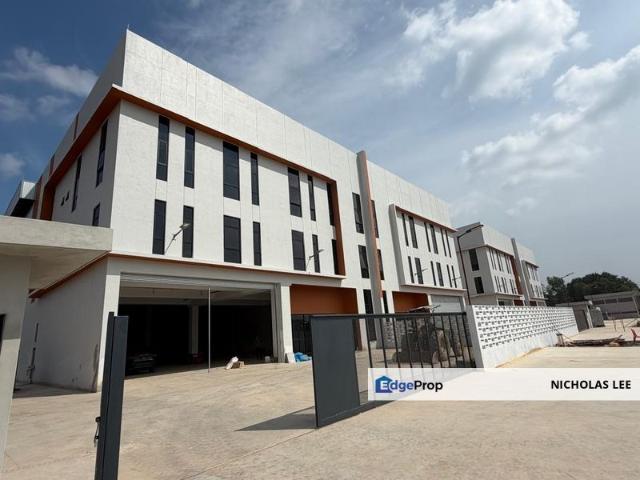 Warehouse for rent in Bayu Heights, Majlis Perbandaran Kajang