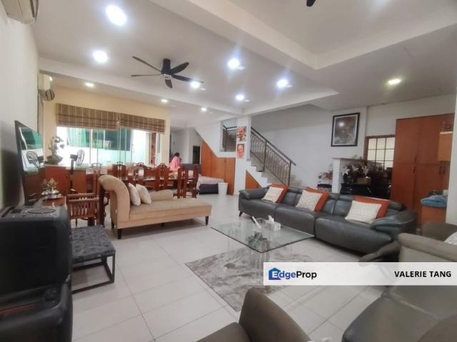 House for sale in Country Heights Damansara, Kuala Lumpur