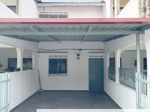 House for sale in Batu Pahat, Johor