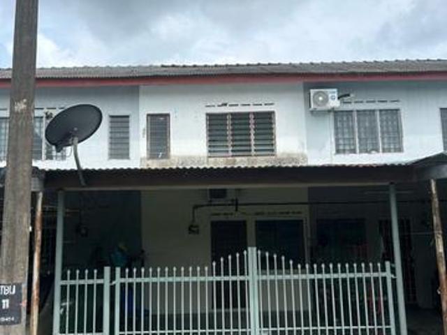 Terraced House for sale in Ulu Benut Village, Johor