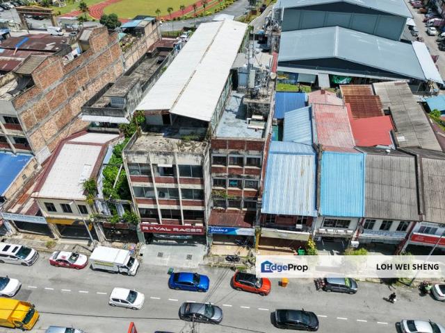 Shop for sale in Langat, Selangor