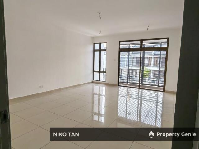Terraced House for sale in Lima Kedai, Iskandar Puteri