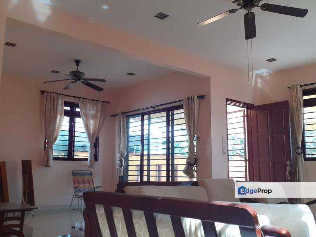 House for sale in Kawasan Perindustrian Bukit Angkat, Majlis Perbandaran Kajang
