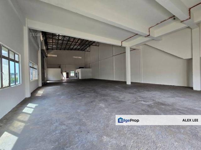 Warehouse for rent in Alam Impian, Selangor