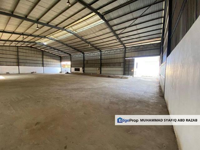 Warehouse for rent in Seksyen 32, Shah Alam