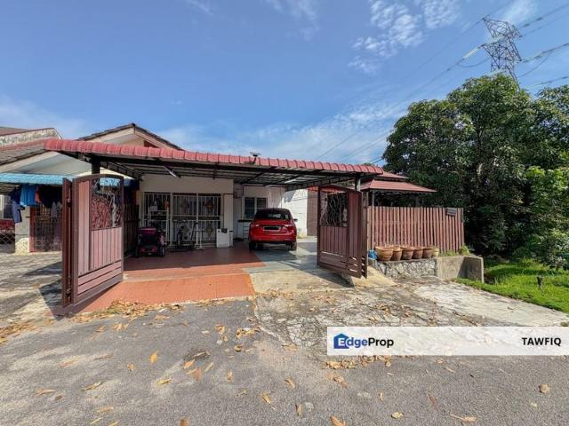 House for sale in Kajang, Langat
