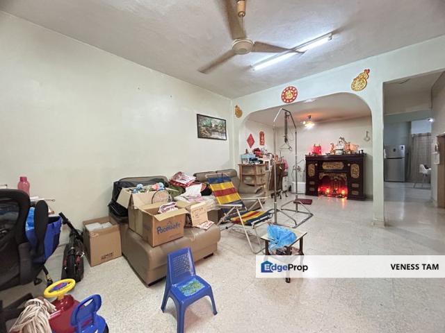 House for sale in Country Heights Damansara, Kuala Lumpur