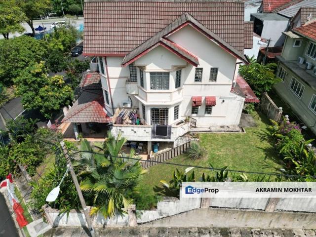 House for sale in Country Heights Damansara, Kuala Lumpur