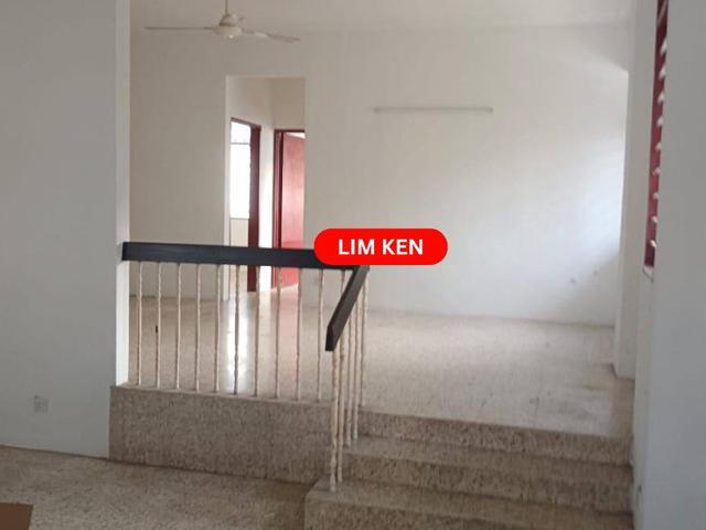 Terraced House for rent in Georgetown, Penang