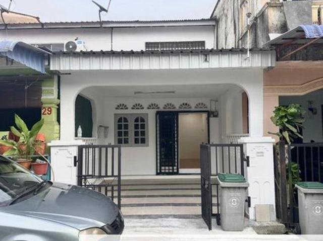 House for sale in Batu Pahat, Johor