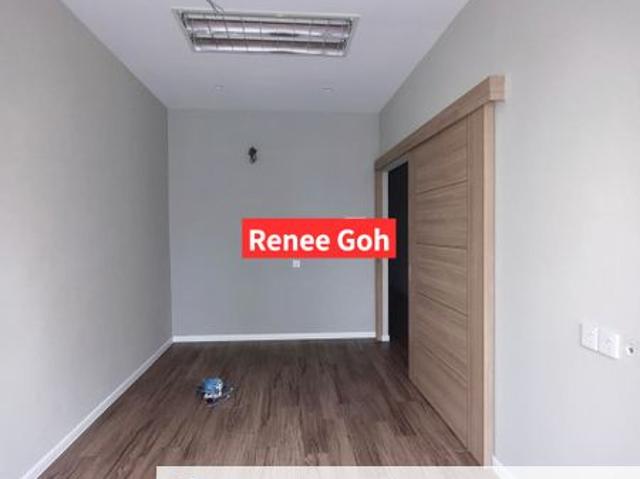 Shop for rent in Pulau Tikus, George Town