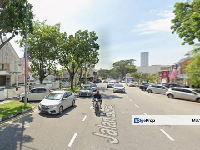 Shop for rent in Georgetown, Penang