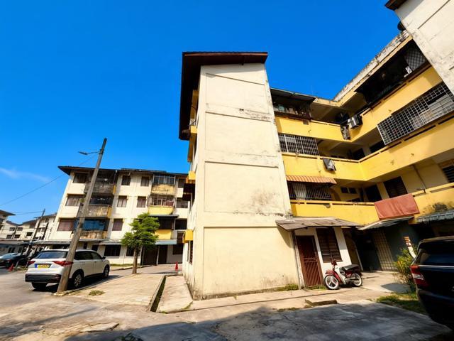 Flat for sale in Bukit Ledang, Johor