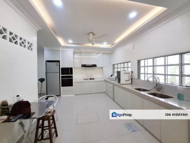 House for sale in Petaling, Damansara Damai